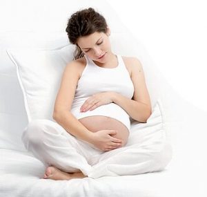 Schwangere Frau. Chiropraktiker Barcelona